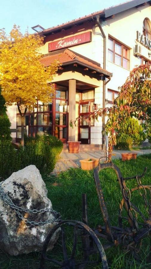 Pansion Kamin Bed and Breakfast Lukavica Εξωτερικό φωτογραφία
