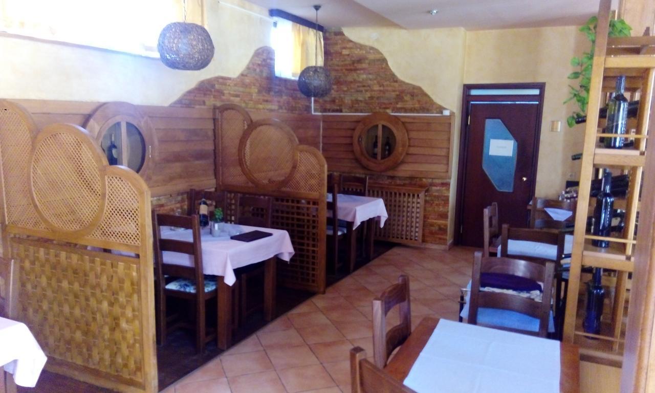 Pansion Kamin Bed and Breakfast Lukavica Εξωτερικό φωτογραφία