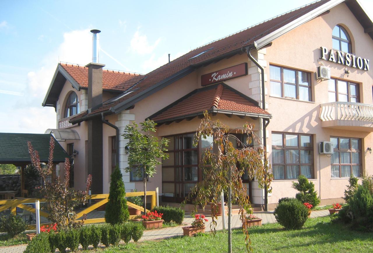 Pansion Kamin Bed and Breakfast Lukavica Εξωτερικό φωτογραφία